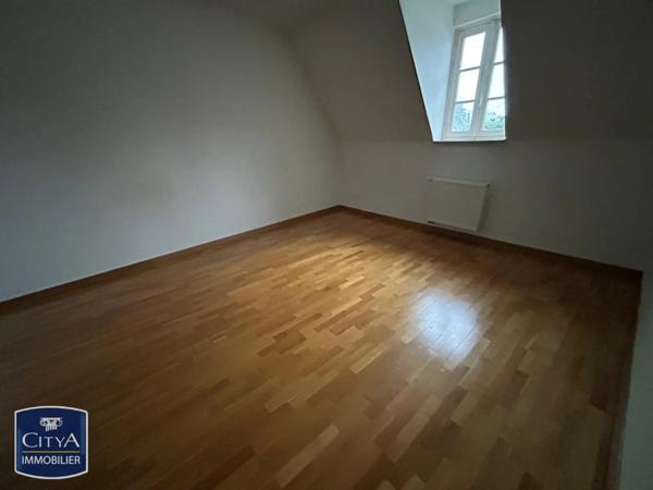 Appartement à louer 3 pièces 87.32m² Sedan (08200)
