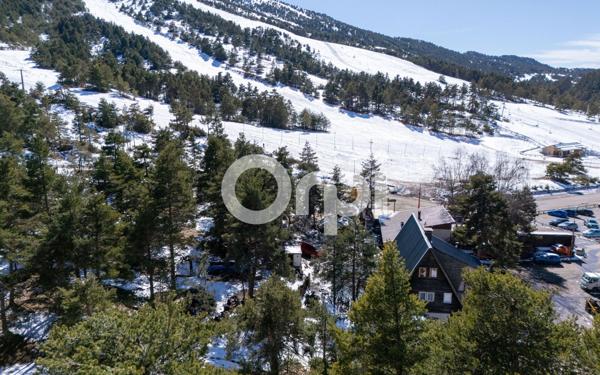 Maison à vendre    6 pièces •  Gréolières