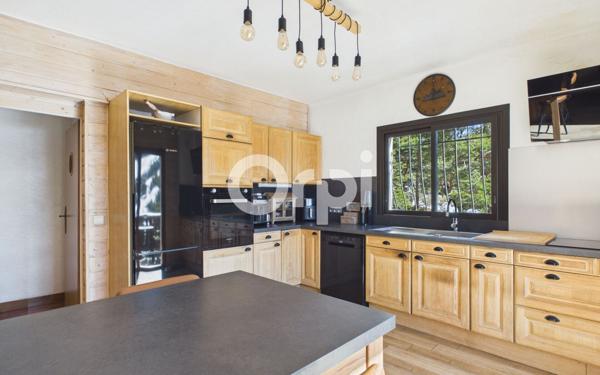 Maison à vendre    6 pièces •  Gréolières