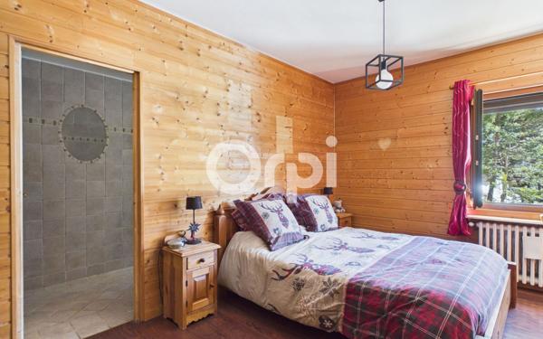 Maison à vendre    6 pièces •  Gréolières