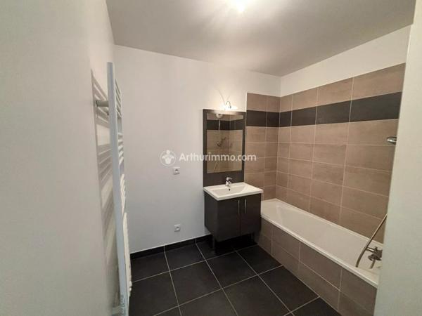 Vente Appartement 3 pièces 60 m2 à Saint-Cergues