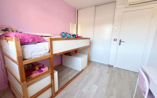 Appartement à vendre    3 pièces • 54 m2 Villeneuve-Loubet