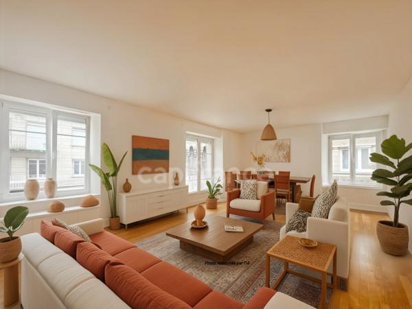 Appartement 118 m² : vaste séjour de 32 m², 3 chambres, cave, grenier et garage en plein centre de VIRE (14)