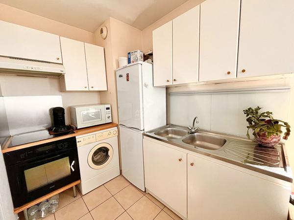 Appartement Cergy 2 pièce(s) 49 m2 €204 000 ** - Référence 2187