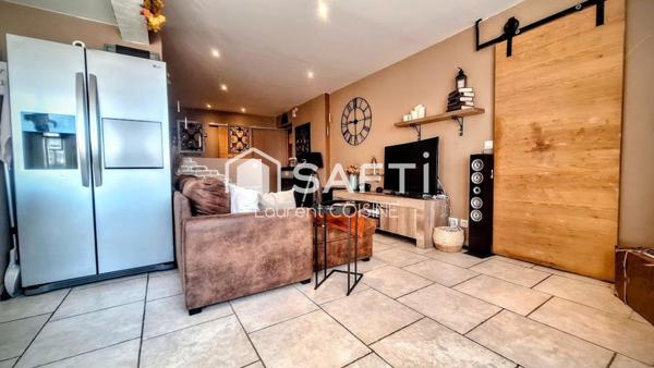 Appartement rénové avec soin, lumineux et fonctionnel- Coup de cœur assuré.