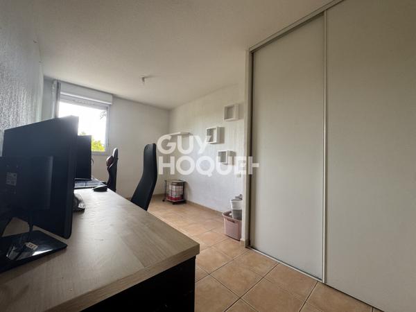Appartement de type 2 avec balcon et place de parking
