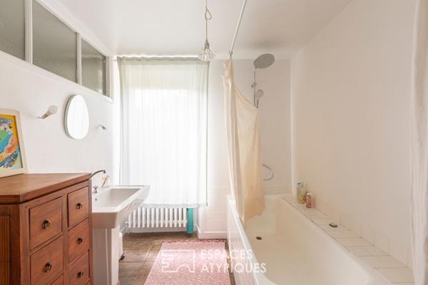 Ancien presbytère rénové plein centre d’Uzel