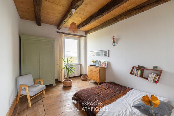 Ancien presbytère rénové plein centre d’Uzel