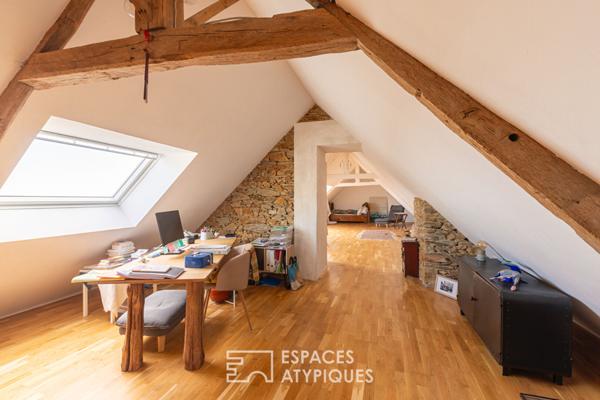 Ancien presbytère rénové plein centre d’Uzel