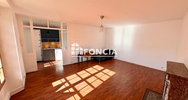 À vendre Studio 38.42 m² - Poitiers 86000