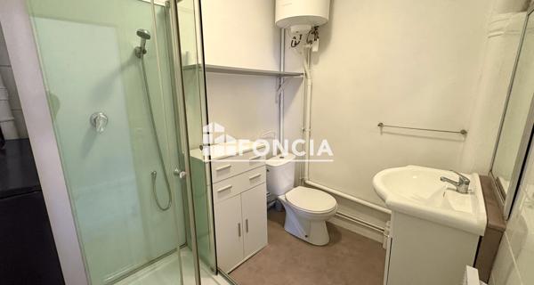 À vendre Studio 38.42 m² - Poitiers 86000