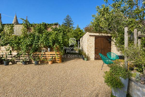 Maison de 67 m², 3 pièces, une dépendance, serre et extérieurs - Vatan
