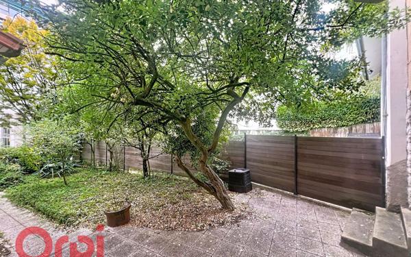 Appartement à louer    2 pièces •  Issy-les-Moulineaux