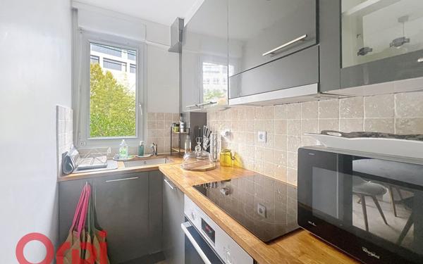 Appartement à louer    2 pièces •  Issy-les-Moulineaux