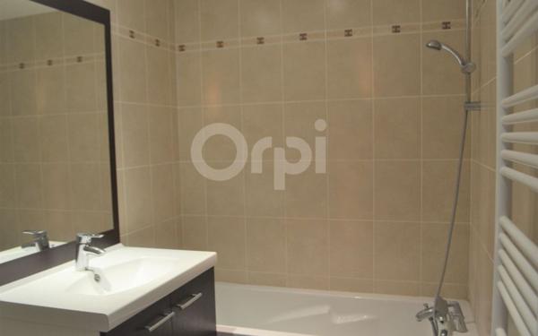 Appartement à louer    3 pièces •  La Ravoire