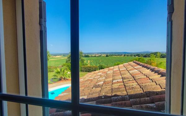 Maison à vendre    6 pièces • 203 m2 Blauzac