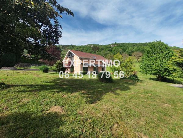 Saint-Aupre (38960) MAISON FAMILIALE AU CALME - 4 CHAMBRES - GRAND TERRAIN - DPE B