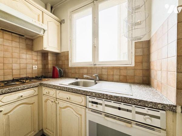 Appartement 2 pièces - Vue Dégagée sur le parc des Buttes-Chaumont