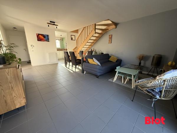 Maison 6 pièce(s)