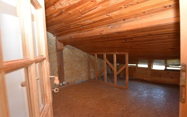 Maison à vendre    5 pièces •  Larbey