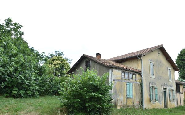 Maison à vendre    5 pièces •  Larbey