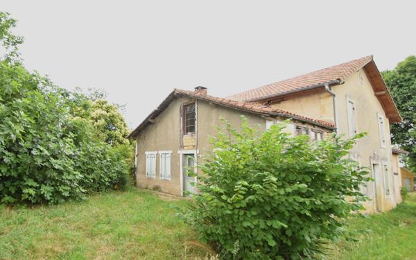 Maison à vendre    5 pièces •  Larbey