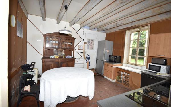 Maison à vendre    5 pièces •  Larbey