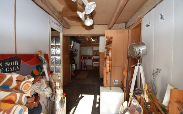 Maison à vendre    5 pièces •  Larbey