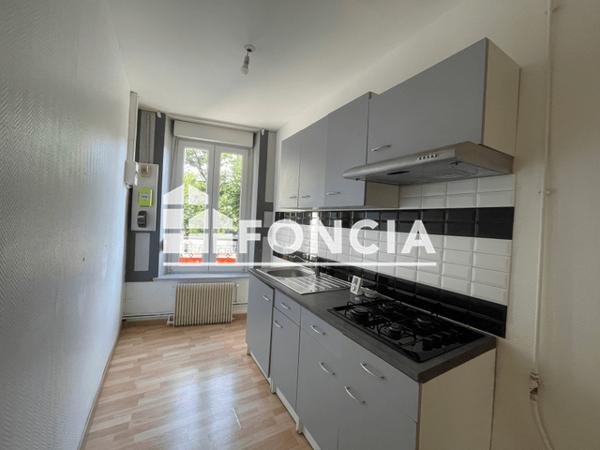 Location Appartement 3 pièces 59.9 m² - Charleville-mézières 08000