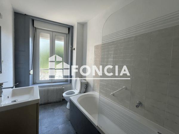 Location Appartement 3 pièces 59.9 m² - Charleville-mézières 08000