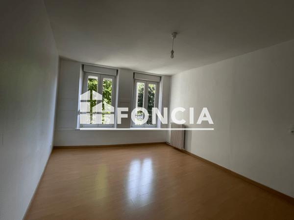 Location Appartement 3 pièces 59.9 m² - Charleville-mézières 08000