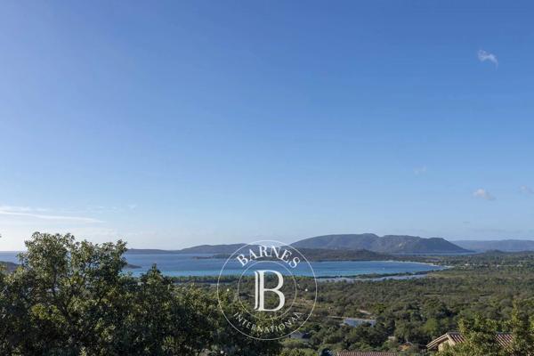 Sainte-Lucie-de-Porto-Vecchio, Villa 8 Chambres -  596 m² à vendre