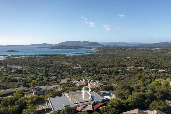 Sainte-Lucie-de-Porto-Vecchio, Villa 8 Chambres -  596 m² à vendre