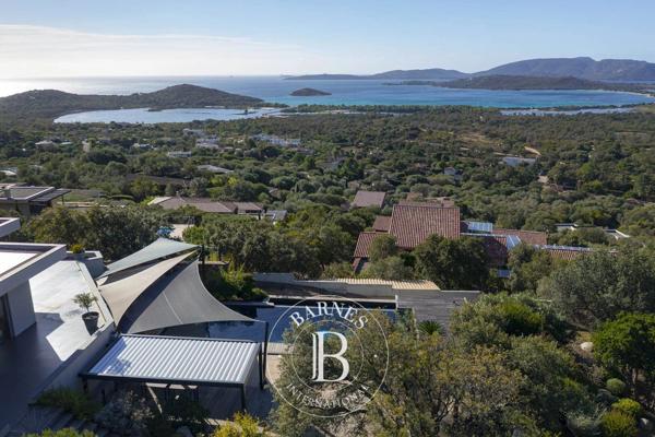 Sainte-Lucie-de-Porto-Vecchio, Villa 8 Chambres -  596 m² à vendre