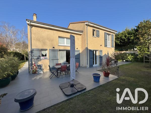 Maison à vendre 8 pièces 180 m² Soisy-sur-Seine