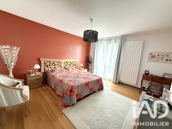 Maison à vendre 8 pièces 180 m² Soisy-sur-Seine