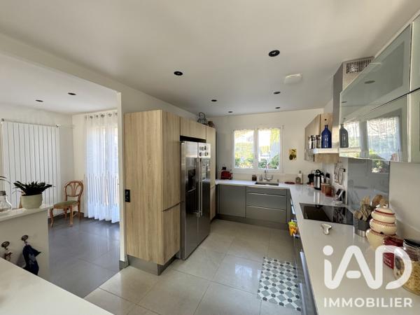 Maison à vendre 8 pièces 180 m² Soisy-sur-Seine