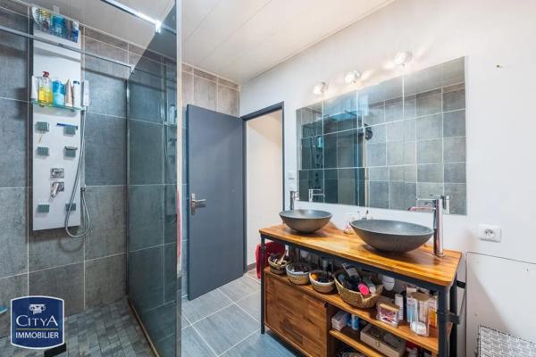 Appartement à vendre 2 pièces 65m²