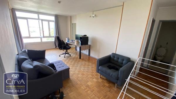 Appartement à louer 2 pièces 46.94m² Douai (59500)