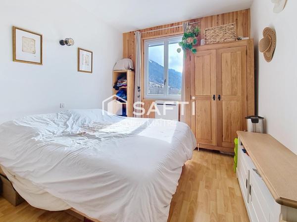 T2 fonctionnel et lumineux rénové