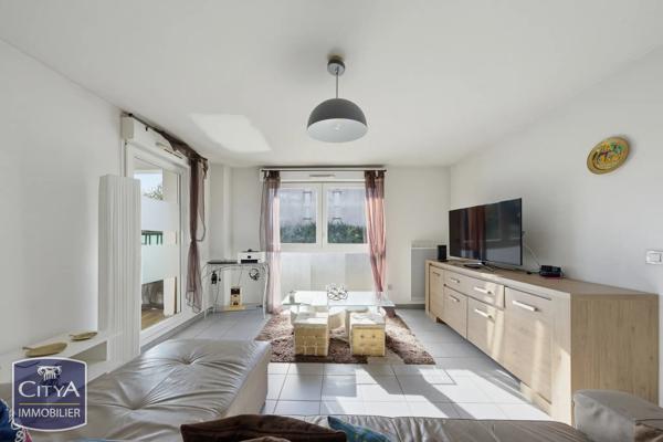 Appartement à vendre 2 pièces 43.72m² Cenon (33150)