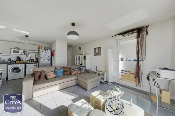 Appartement à vendre 2 pièces 43.72m² Cenon (33150)