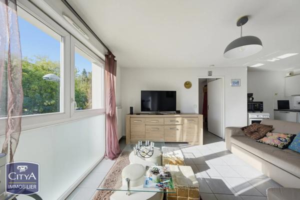 Appartement à vendre 2 pièces 43.72m² Cenon (33150)