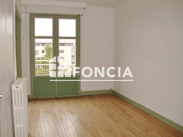 Location Appartement 3 pièces 74.92 m² - Laon 02000