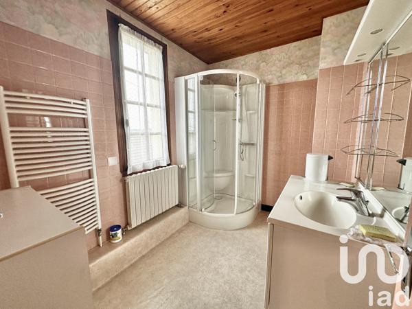 House for sale 4 rooms 94 m² Bricquebec-en-Cotentin