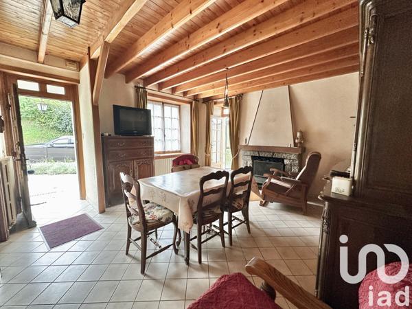 House for sale 4 rooms 94 m² Bricquebec-en-Cotentin