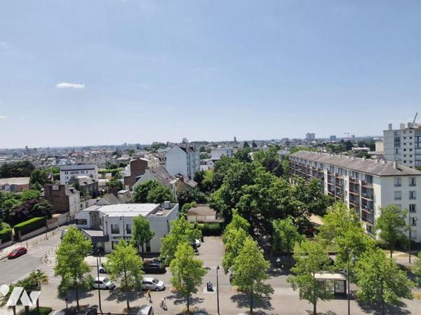 Votre office notarial vous propose à la vente au sein de la résidence "Le Cerisaie" située rue ...