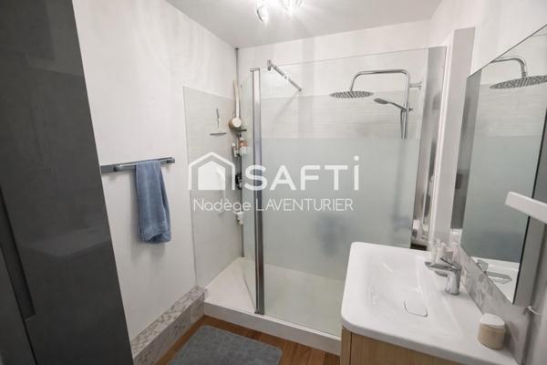 T3 lumineux avec terrasse et vue mer