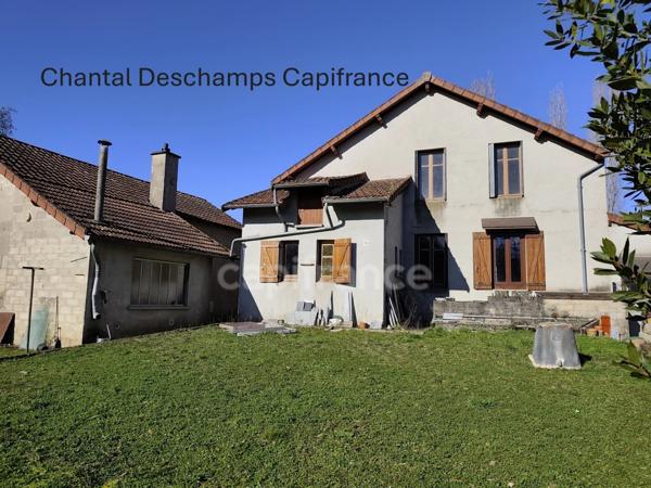 A vendre maison 6 pièces avec jardin TOULON SUR ARROUX (71)