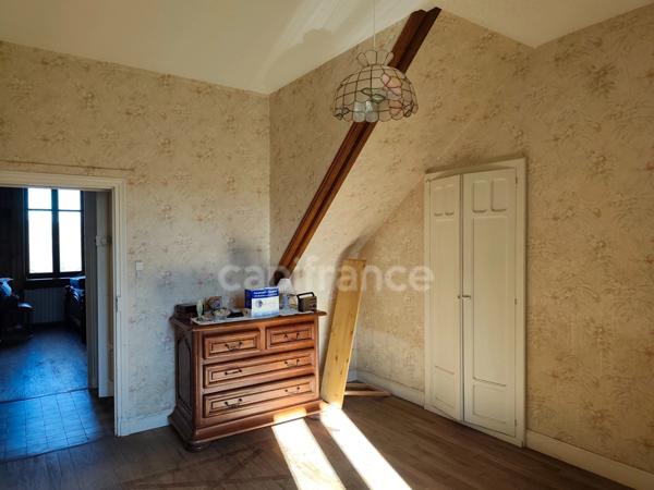 A vendre maison 6 pièces avec jardin TOULON SUR ARROUX (71)
